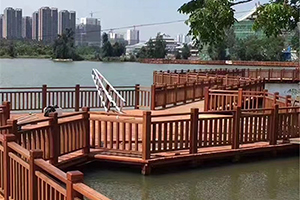 防腐木栈道